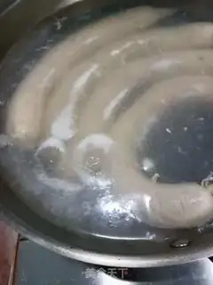 Make Homemade garlic sausages step 7