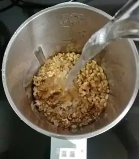 Make walnut soy step 7
