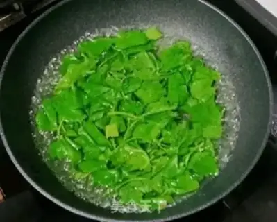 Make Celery sesame eggcake step 0