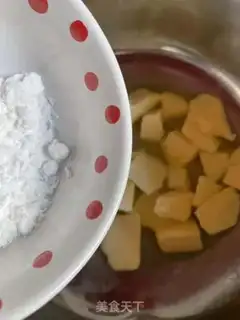 Make Christmas frosting cookies step 5