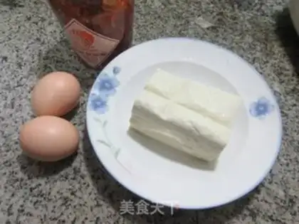 Make Egg fried tofu step 0