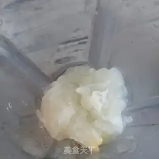 Make A silver spoon of bananas step 1