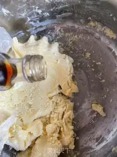 Make Christmas frosting cookies step 9