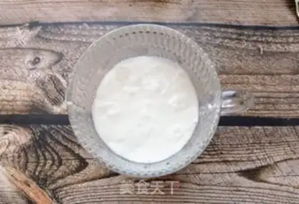 Make Mango strawberry nuts and yogurt step 3