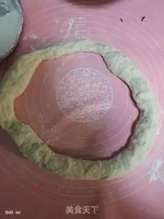 Make Celery pork dumplings step 7