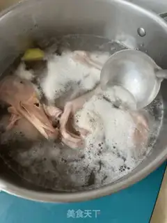 Make Frozen duck soup step 1