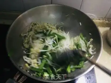 Make Green bean sprouts step 4