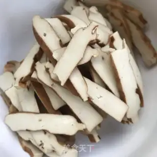 Make Onion bean sprouts dry step 3
