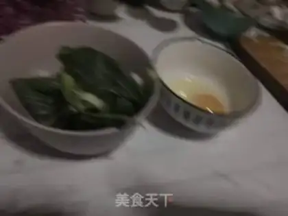 Make Egg soup step 0