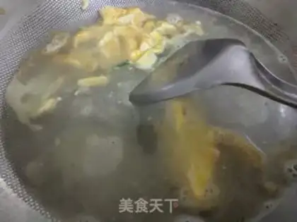 Make Egg soup step 2