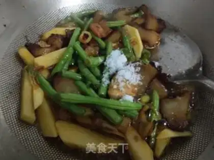 Make Breakfast egg oil step 4