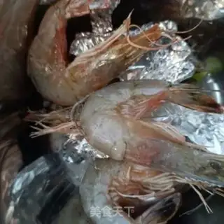 Make Spicy, shrimp and beans step 0