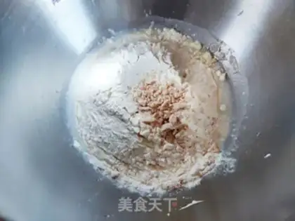 Make Black gallons of pasta step 0