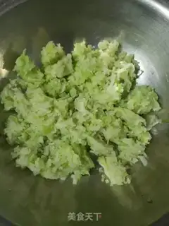 Make A tofu bun with white carrots step 0