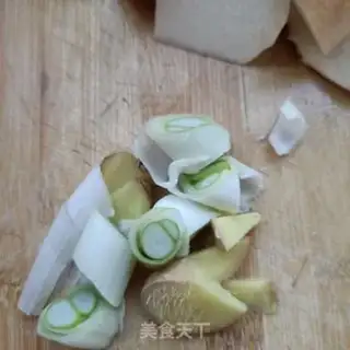 Make Potato-cooked goose legs step 6