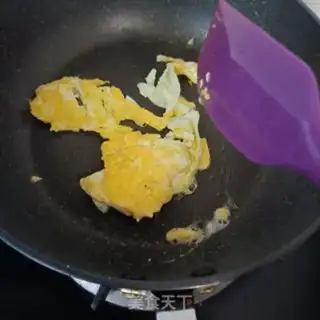 Make Oscillated eggs step 2