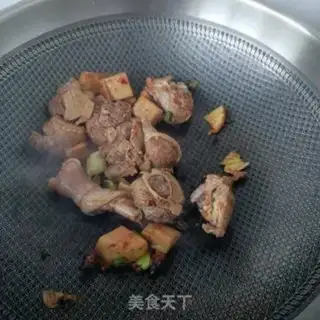 Make Potato-cooked goose legs step 10