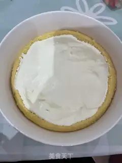 Make Strawberry eggcake step 4
