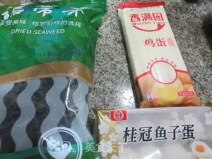 Make Fashioned fish egg noodles step 0