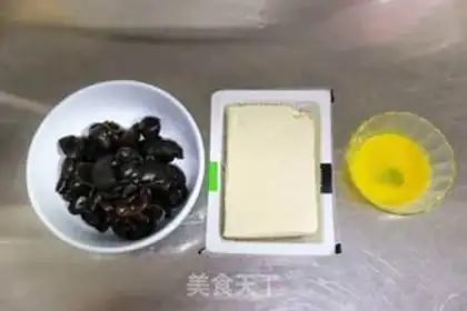 Make ♪ Eggs fried tofu ♪ step 0