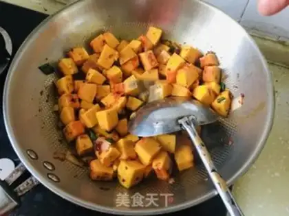Make Pumpkin leaves step 7