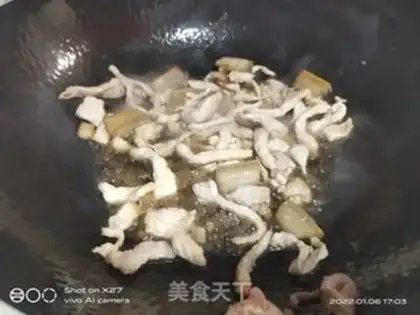 Make ♪ The meats burn the beans ♪ step 1