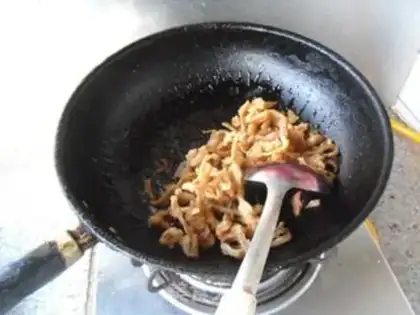 Make Red chicken willow step 11