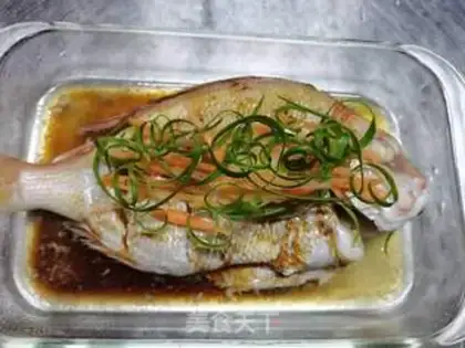 Make Onion sledfish step 7
