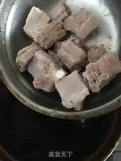 Make Pork stew step 1