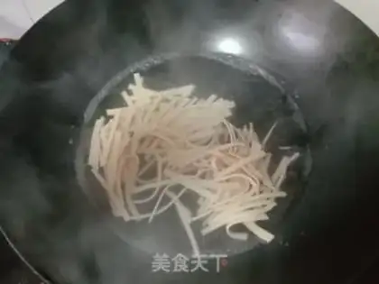 Make Spicy water for chicken legs step 12