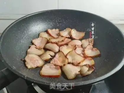 Make Garlic pork step 3