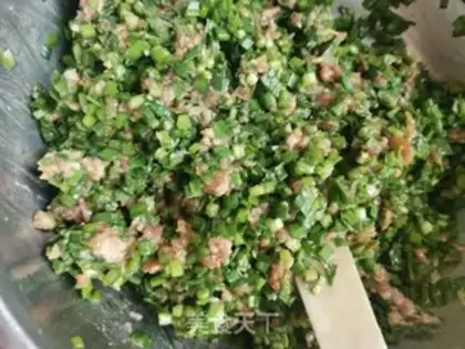 Make Lamb dumplings step 1