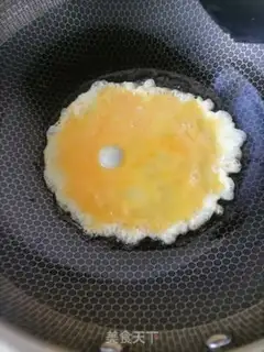 Make Tomato fried eggs step 0