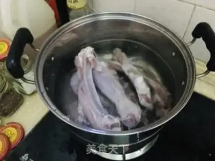 Make Hands on lamb chops step 0
