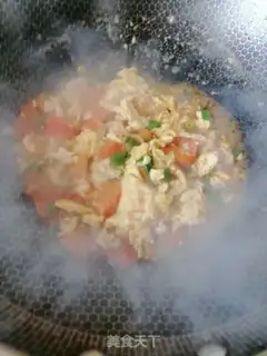 Make Tomato fried eggs step 3