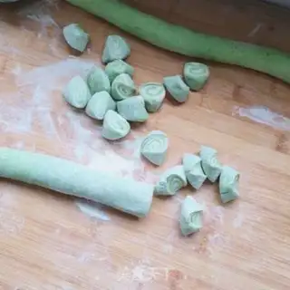 Make Colored cabbage dumplings step 7