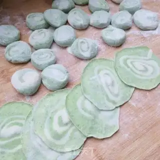 Make Colored cabbage dumplings step 8