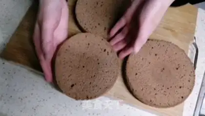 Make Twinberry chocolate mousse step 7