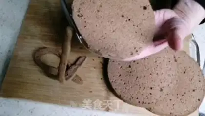 Make Twinberry chocolate mousse step 8