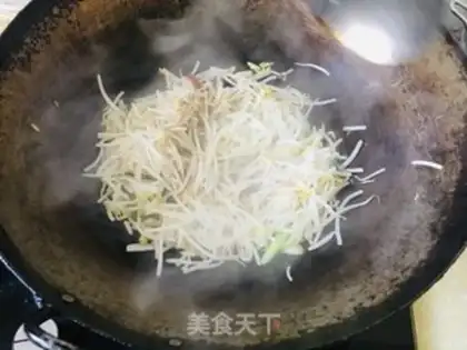 Make Jealous green bean sprouts step 5