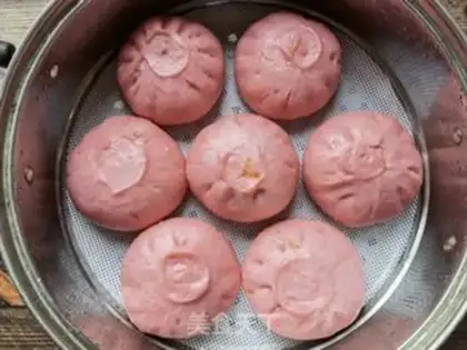 Make Spicy oil buns step 15