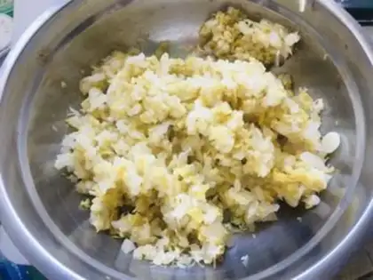 Make Sour sauce step 1