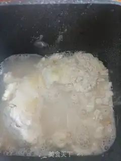 Make caterpillar bread step 0