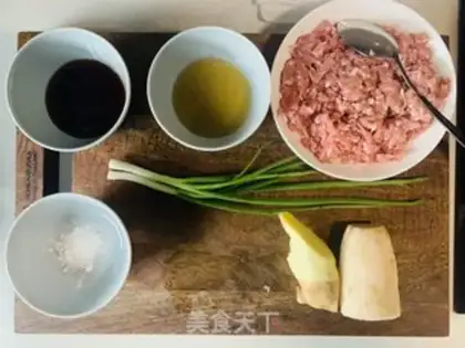 Make Freshly fragrance lion head step 0