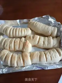 Make caterpillar bread step 9