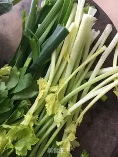 Make Cream of garlic and sausage step 0