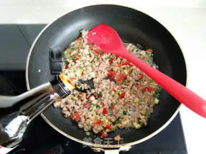 Make Garlic meat powdered doll food step 5