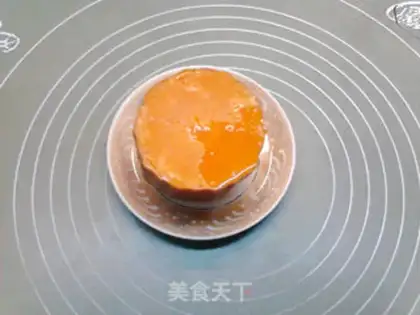 Make Heart-breathed pumpkin pie step 1