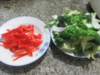 Make Paprika and yellow cabbage step 0