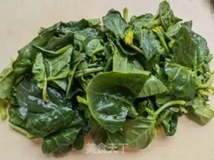 Make Scrambled spinach step 2